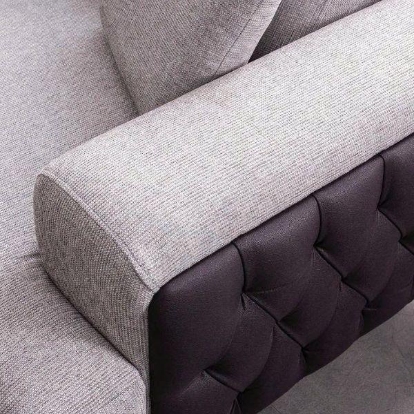 Mẫu sofa văng HHV 430 mang phong cách tinh tế, dễ dàng phối hợp với nhiều kiểu nội thất.