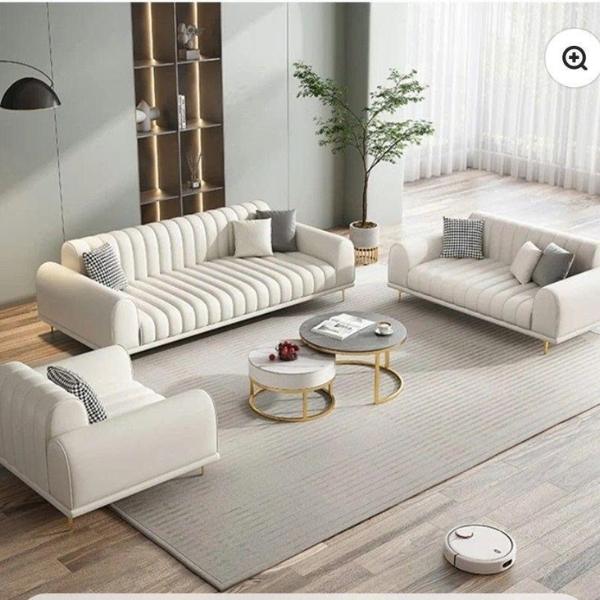 Cận cảnh chất liệu cao cấp và đường may tinh tế của sofa văng HHV 299 Sofa Huy Hoàng